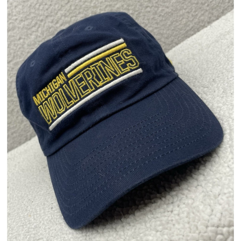 Nike MIchigan Wolverines Hat Mens Snapback Navy Blue Heritage 86 Baseball Cap